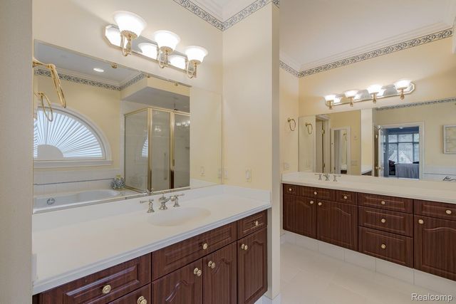 846 Redding Road, Birmingham, MI 48009