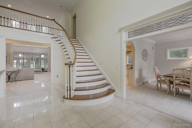 846 Redding Road, Birmingham, MI 48009