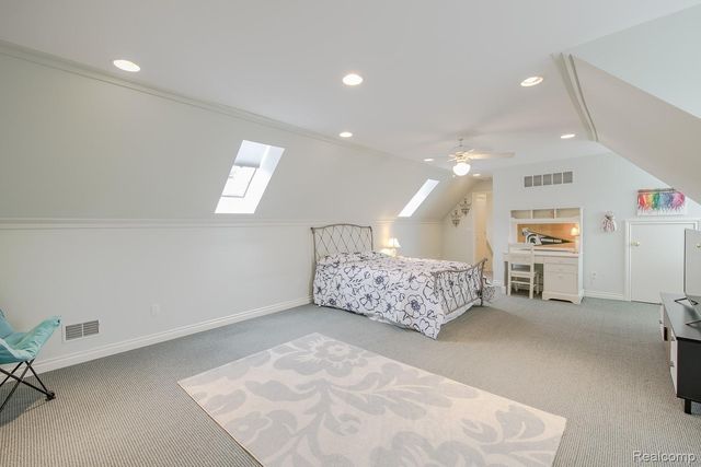 846 Redding Road, Birmingham, MI 48009