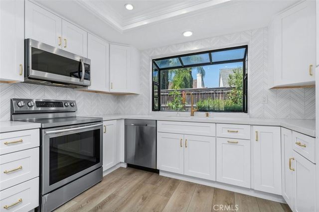 21071 Primrose Lane, Mission Viejo, CA 92691