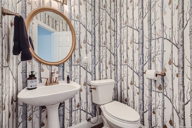 24 Inwood Mnr, San Antonio, TX 78248