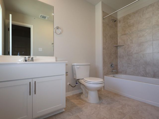 479 Bishop Wood RD, Dripping Springs, TX 78620