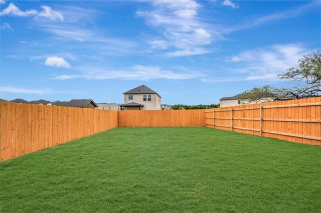 479 Bishop Wood RD, Dripping Springs, TX 78620