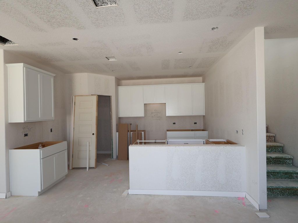 479 Bishop Wood RD, Dripping Springs, TX 78620