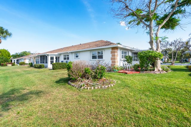 1234 S Lakes End Drive A, Fort Pierce, FL 34982
