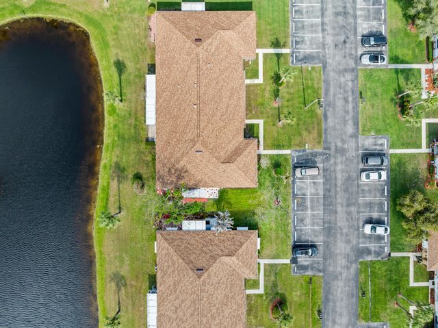 1234 S Lakes End Drive A, Fort Pierce, FL 34982