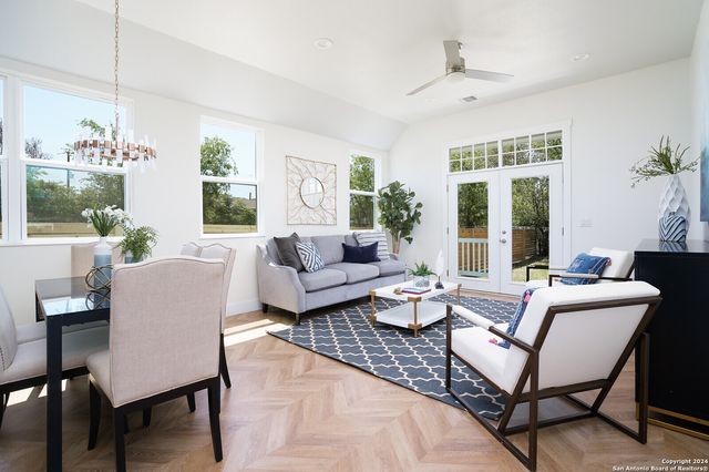 244 Porter St, San Antonio, TX 78210