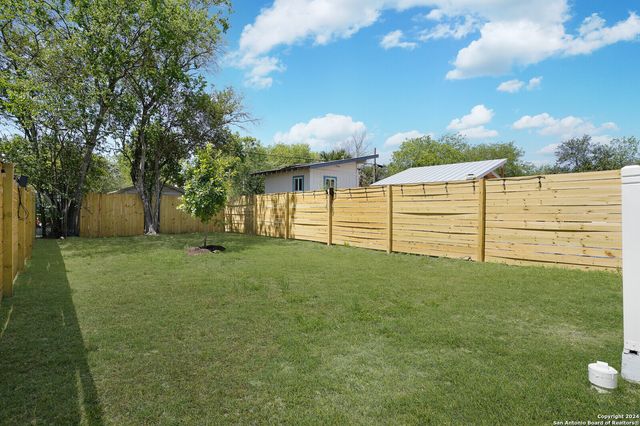 244 Porter St, San Antonio, TX 78210