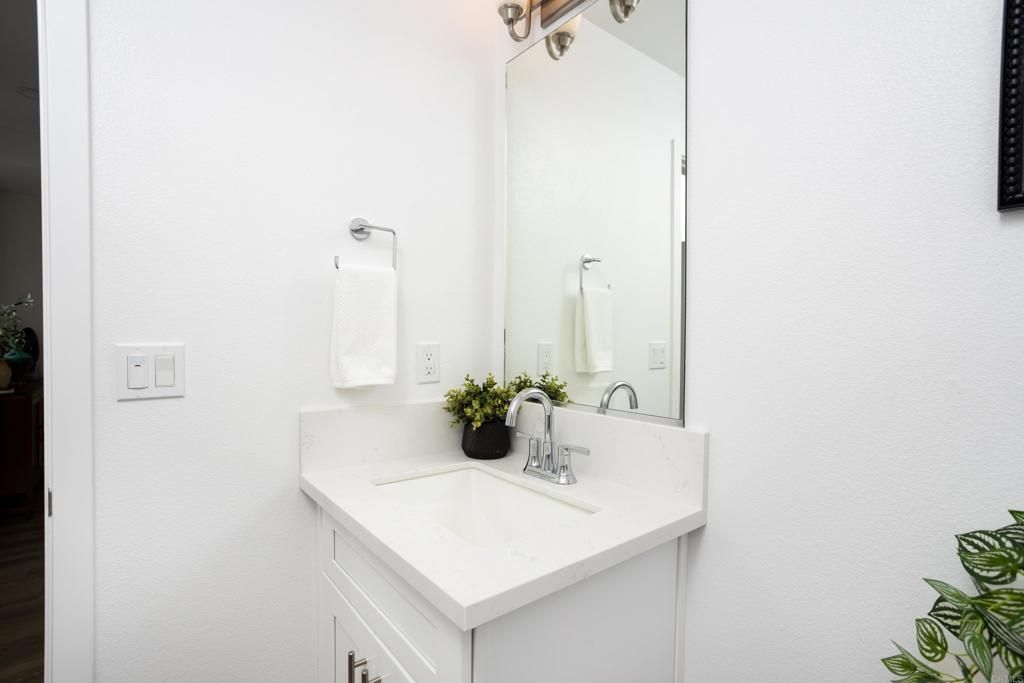 Image 13 of property listing at 4984 Ocean View Boulevard, San Diego, CA 92113