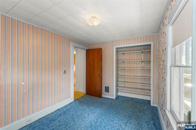 109 Center Street, New Milford, NJ 07646