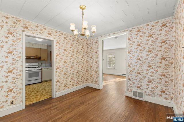 109 Center Street, New Milford, NJ 07646