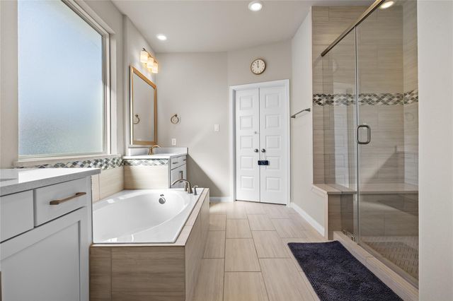 4203 Weathered Oak Drive, Houston, TX 77080