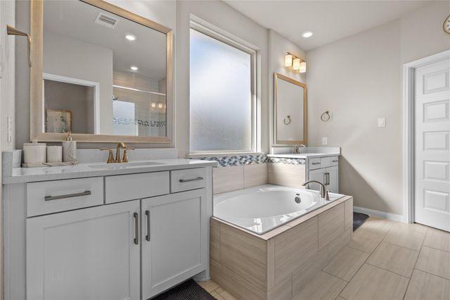 4203 Weathered Oak Drive, Houston, TX 77080