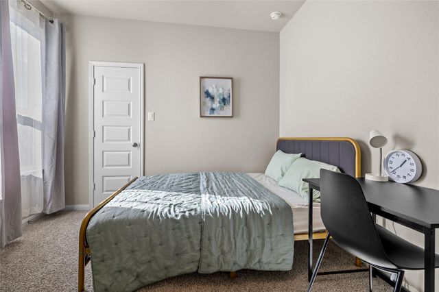 4203 Weathered Oak Drive, Houston, TX 77080