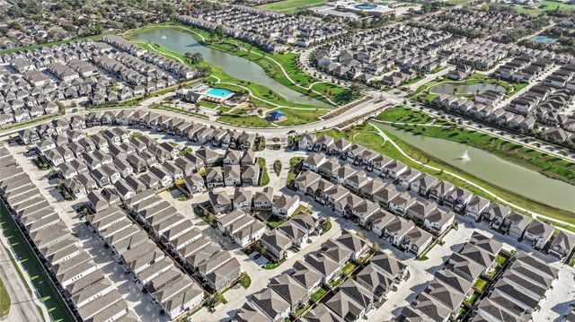 4203 Weathered Oak Drive, Houston, TX 77080