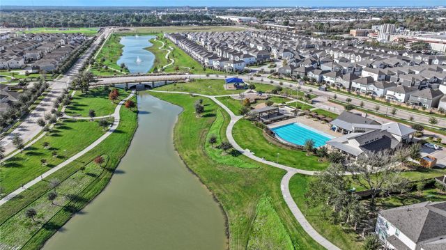 4203 Weathered Oak Drive, Houston, TX 77080