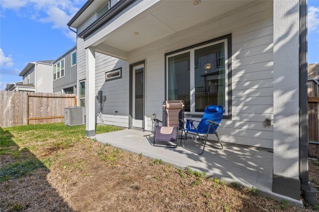 4203 Weathered Oak Drive, Houston, TX 77080