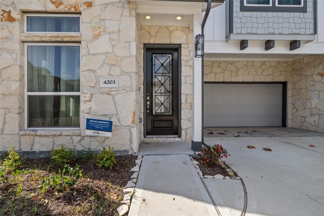 4203 Weathered Oak Drive, Houston, TX 77080