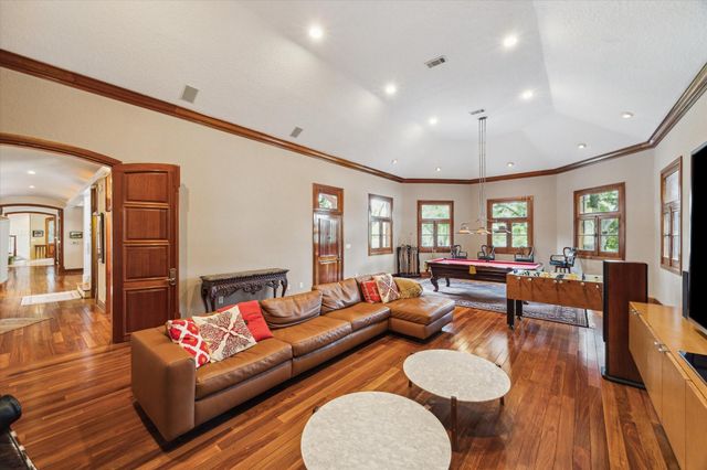 919 Saint Elmos Court, Missouri City, TX 77459