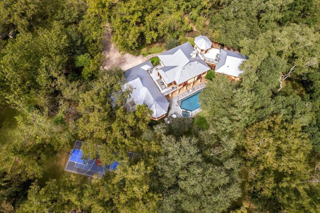 919 Saint Elmos Court, Missouri City, TX 77459