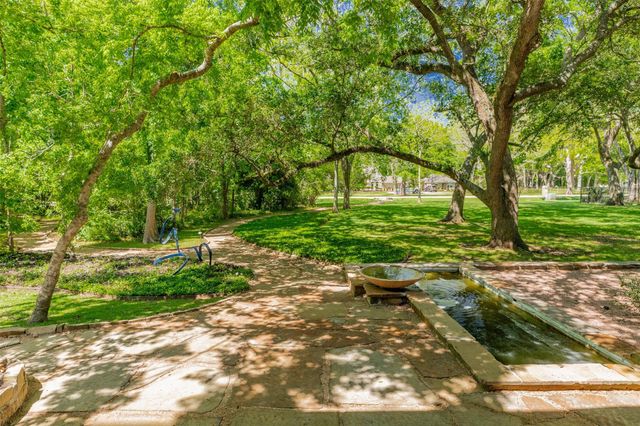 919 Saint Elmos Court, Missouri City, TX 77459