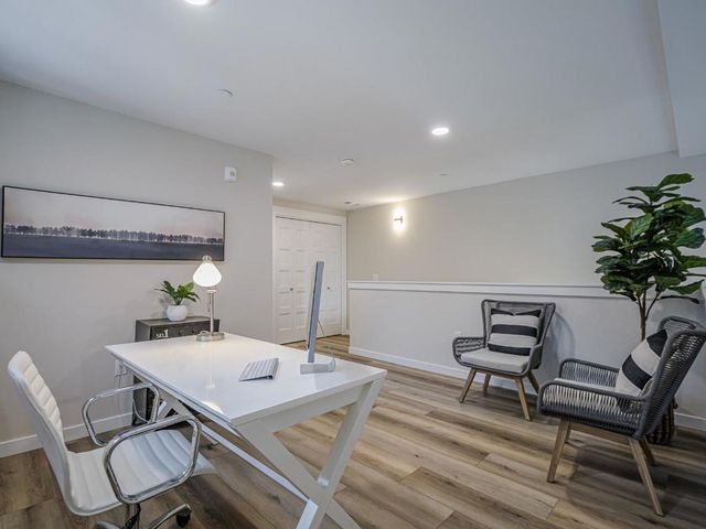 136 Aptos Village Way 1, Aptos, CA 95003