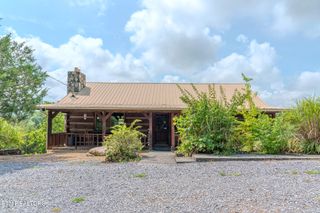 133 Granny Davis Way, Dandridge, TN 37725