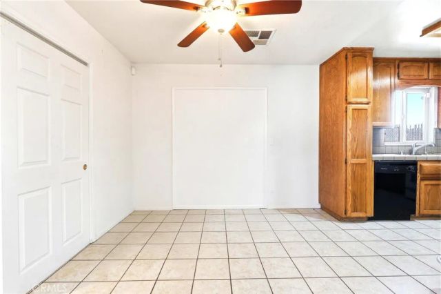 7008 Summit Valley, Hesperia, CA 92345