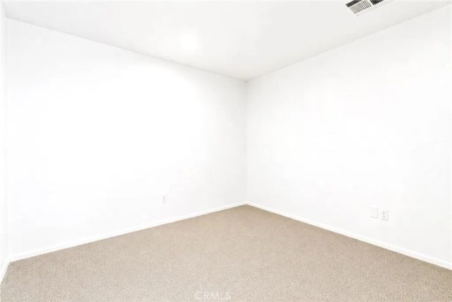 7008 Summit Valley, Hesperia, CA 92345