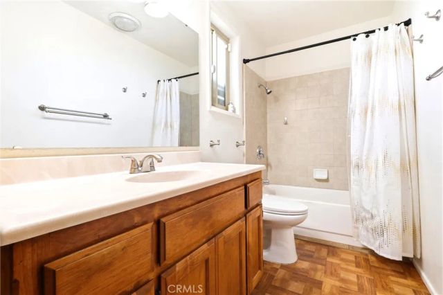 7008 Summit Valley, Hesperia, CA 92345
