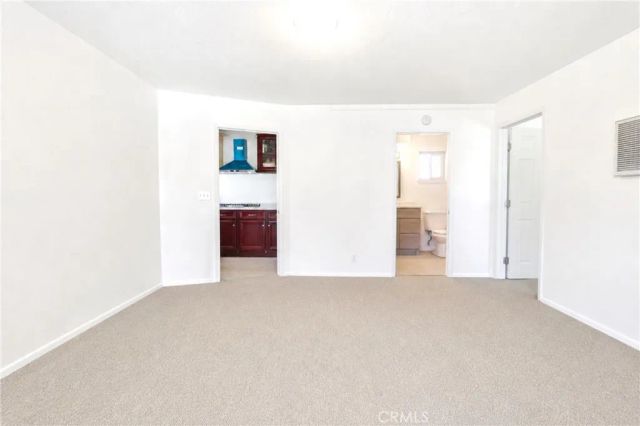7008 Summit Valley, Hesperia, CA 92345