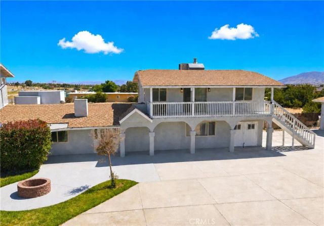 7008 Summit Valley, Hesperia, CA 92345
