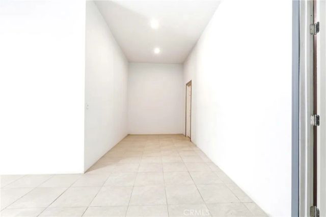 7008 Summit Valley, Hesperia, CA 92345