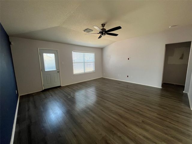 631 Kiley Drive, Houston, TX 77073