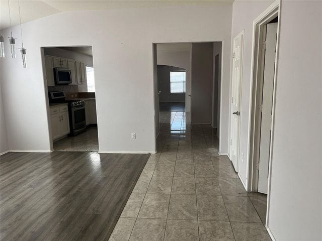 631 Kiley Drive, Houston, TX 77073