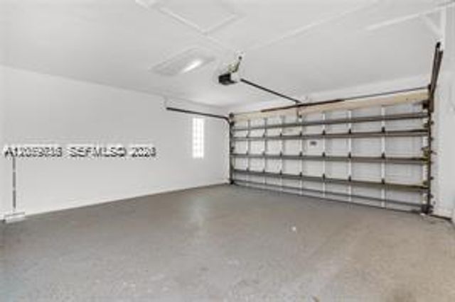 2185 Imperial Point Dr, Fort Lauderdale, FL 33308