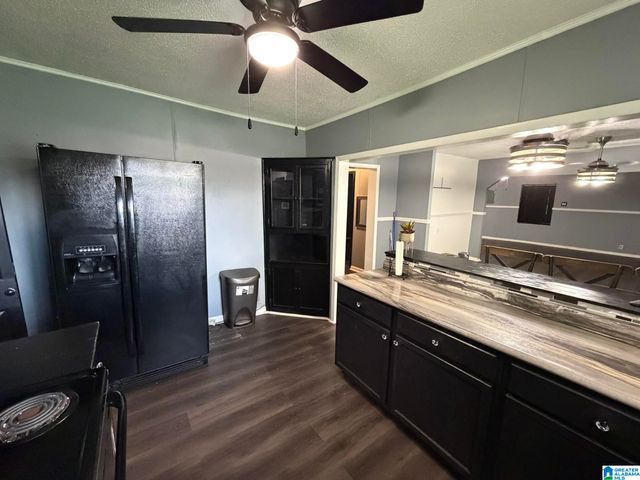 205 3RD STREET, Tarrant, AL 35217