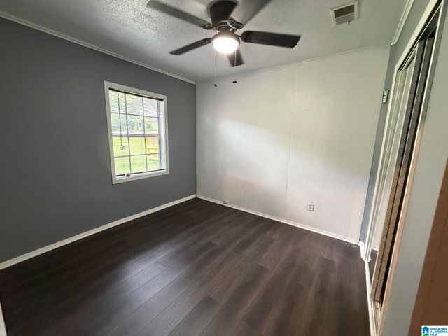 205 3RD STREET, Tarrant, AL 35217