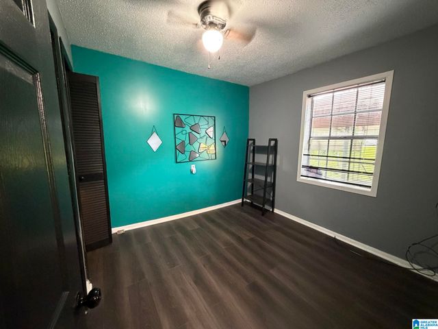 205 3RD STREET, Tarrant, AL 35217