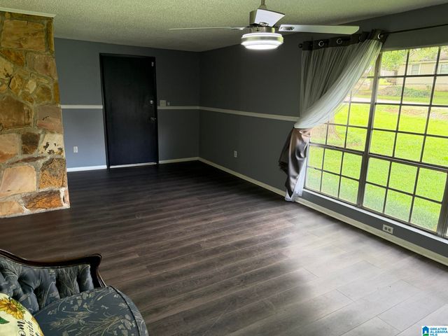 205 3RD STREET, Tarrant, AL 35217