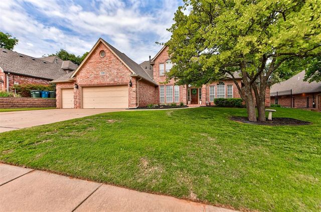 2209 Mission Road, Edmond, OK 73034