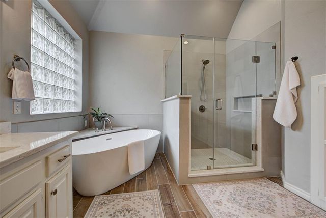 2209 Mission Road, Edmond, OK 73034