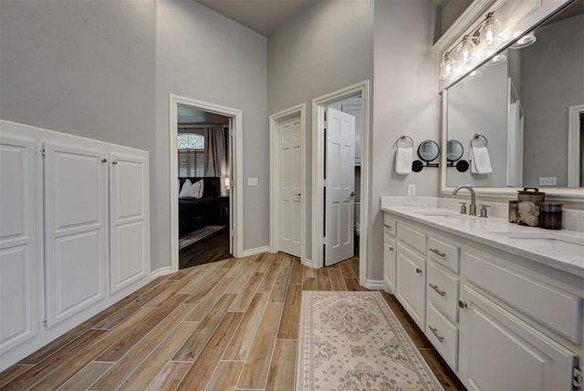 2209 Mission Road, Edmond, OK 73034