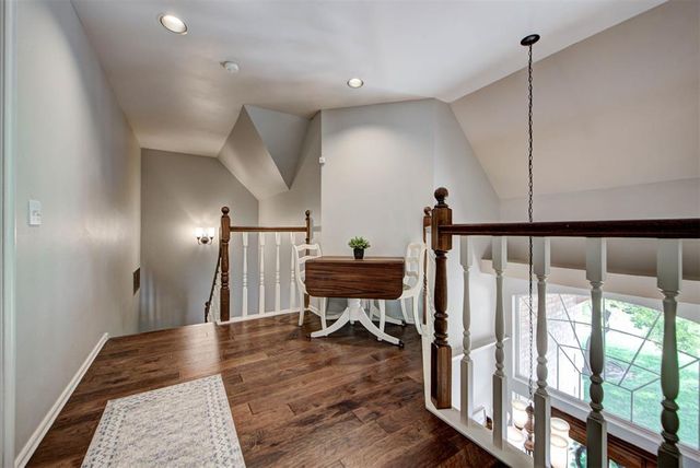 2209 Mission Road, Edmond, OK 73034