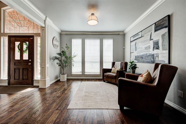 2209 Mission Road, Edmond, OK 73034