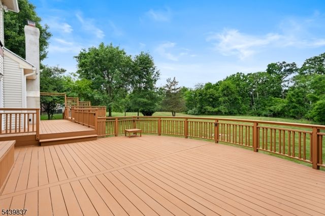 18 Montfort Dr, Montgomery Twp., NJ 08502