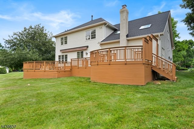 18 Montfort Dr, Montgomery Twp., NJ 08502