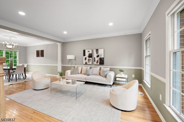 18 Montfort Dr, Montgomery Twp., NJ 08502