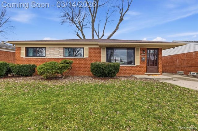 28625 Bradner Drive, Warren, MI 48088