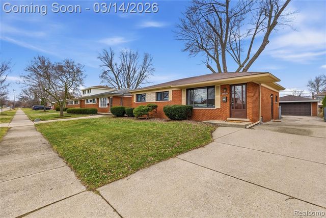 28625 Bradner Drive, Warren, MI 48088
